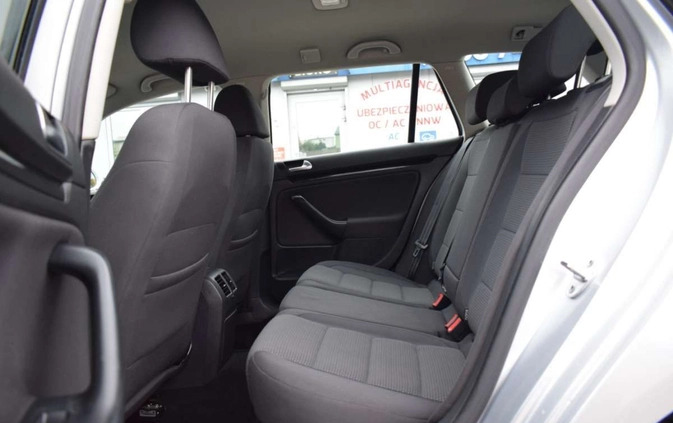 Volkswagen Golf cena 26900 przebieg: 122291, rok produkcji 2010 z Ostrowiec Świętokrzyski małe 781